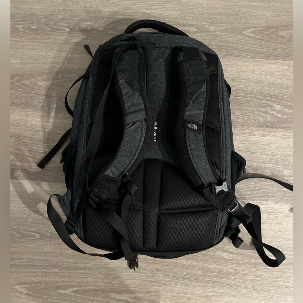 north face backpack - Picture 2 of 2